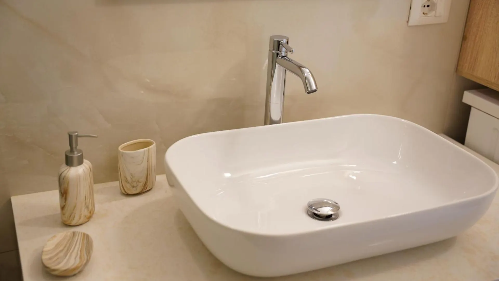 Feel Home Apartment Tirana