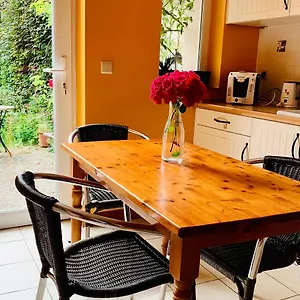 Bijou > Parvis St Pierre Apartment Brussels
